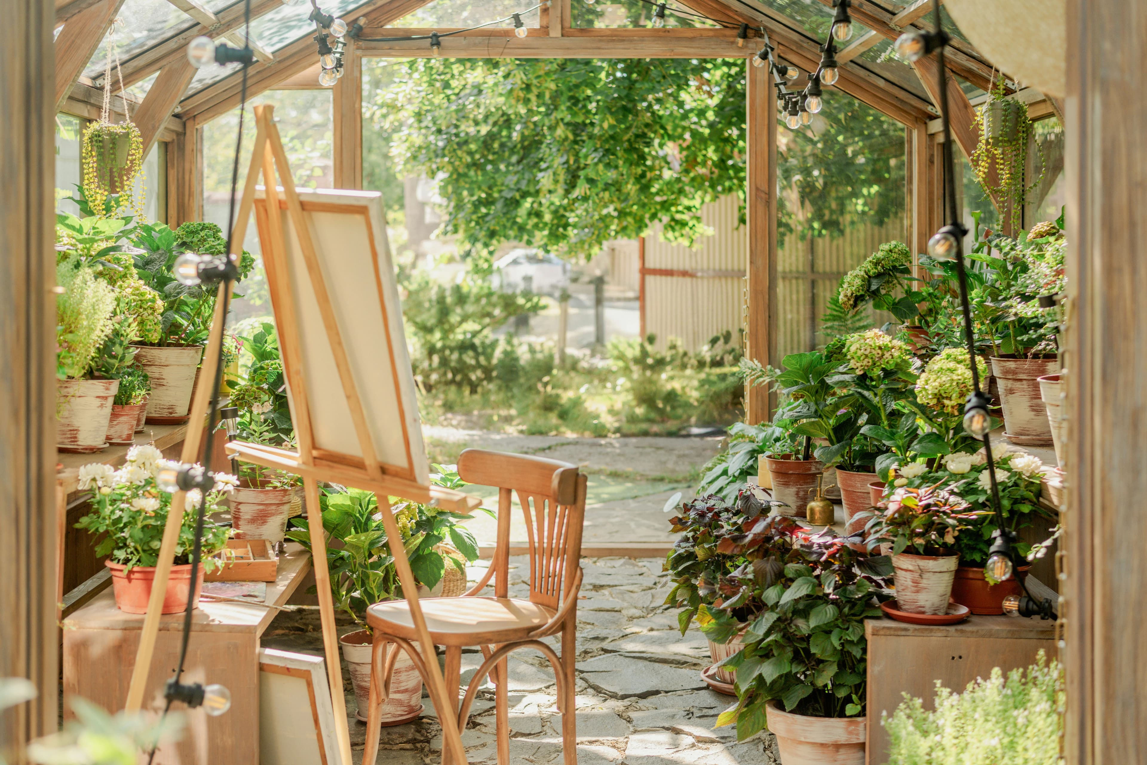 How to Start Foodscaping: Mixing Herbs and Veggies Into Your Flower Borders