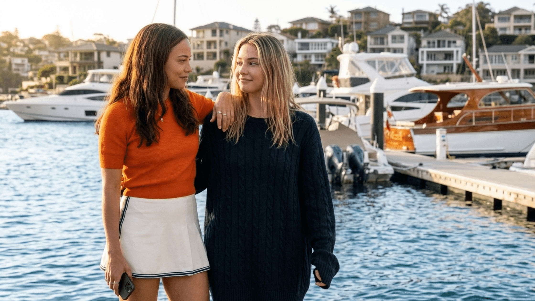 How to Get the I Know What You Did Last Summer (2025) Madelyn Cline Oversized Sweater Look