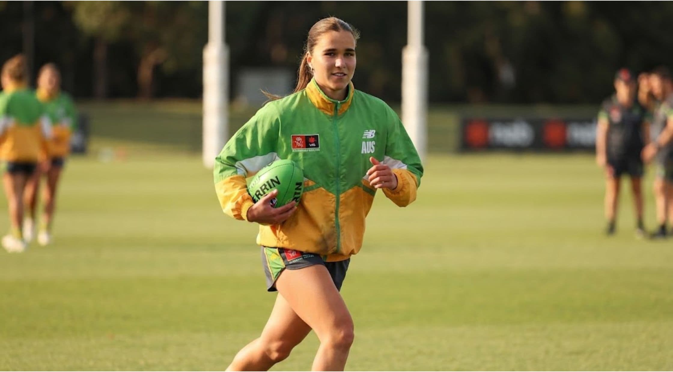 How to Get the Ellie McKenzie AFLW 2026 Australia Track Jacket Look